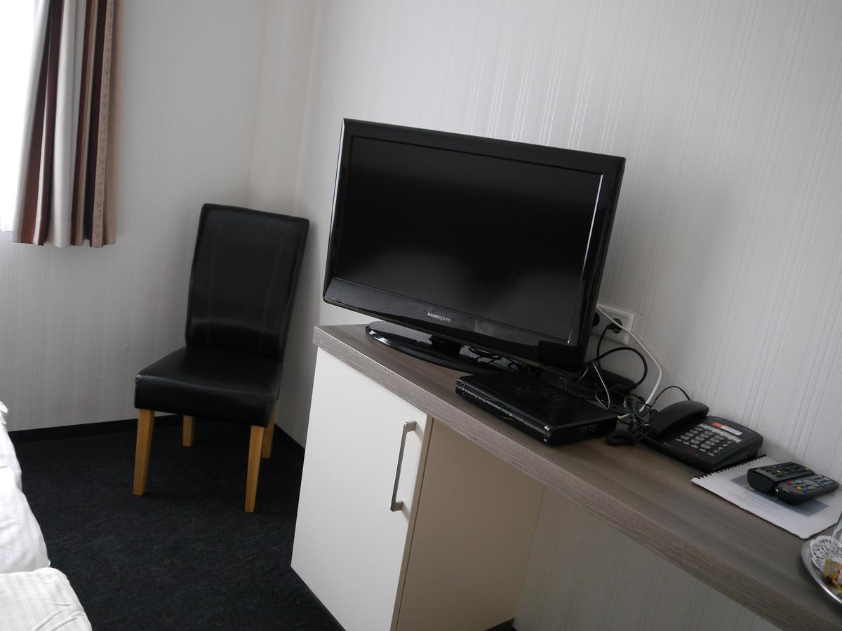 Ruhrstadtarena Hotel Herne Ngoại thất bức ảnh